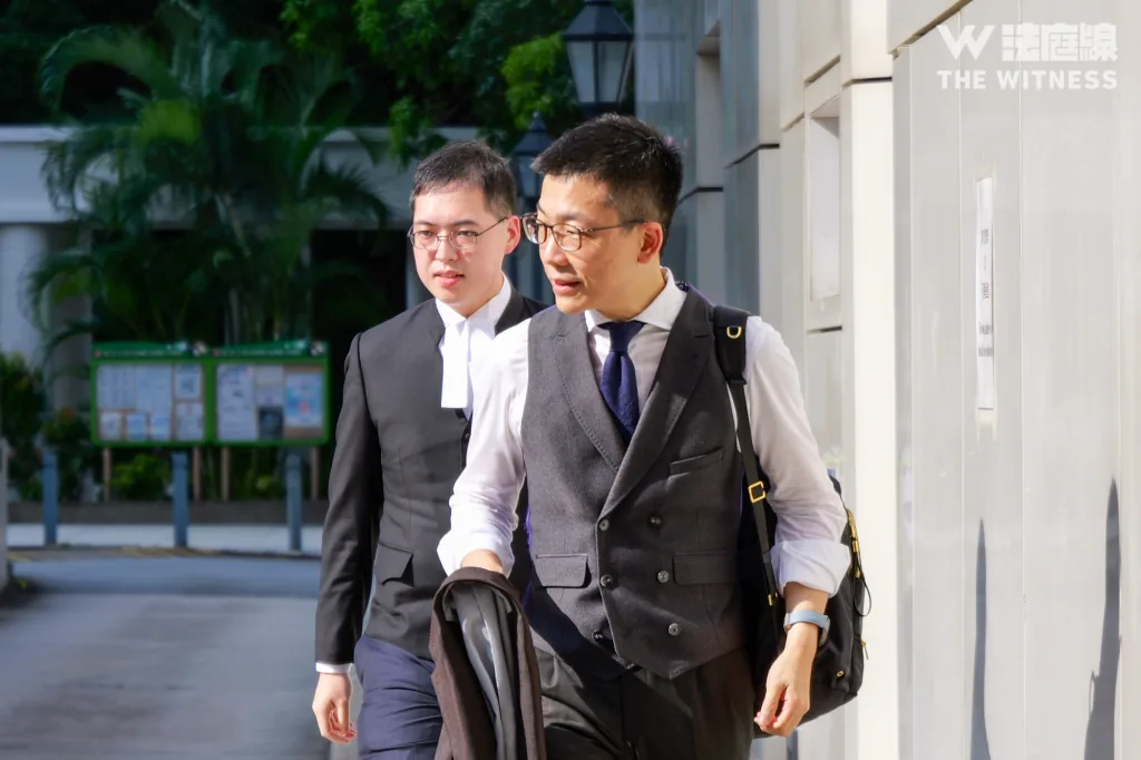 律政司檢控官尹培軒（左）、高級助理刑事檢控專員梁育珩（右）（攝：張凱傑）