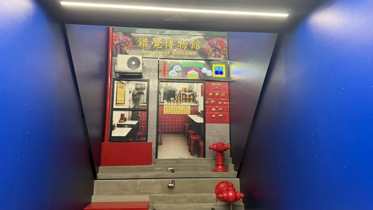 香港獨家展區懷舊港式茶樓。（蘇琬淇攝）