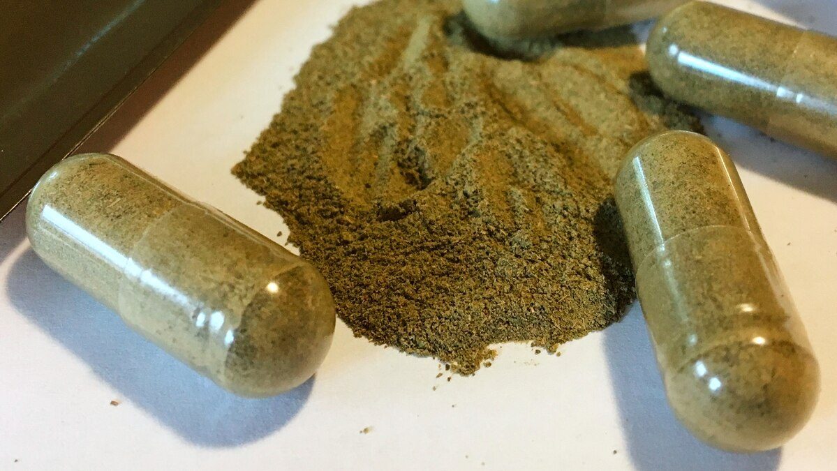 卡痛胶囊和粉末
