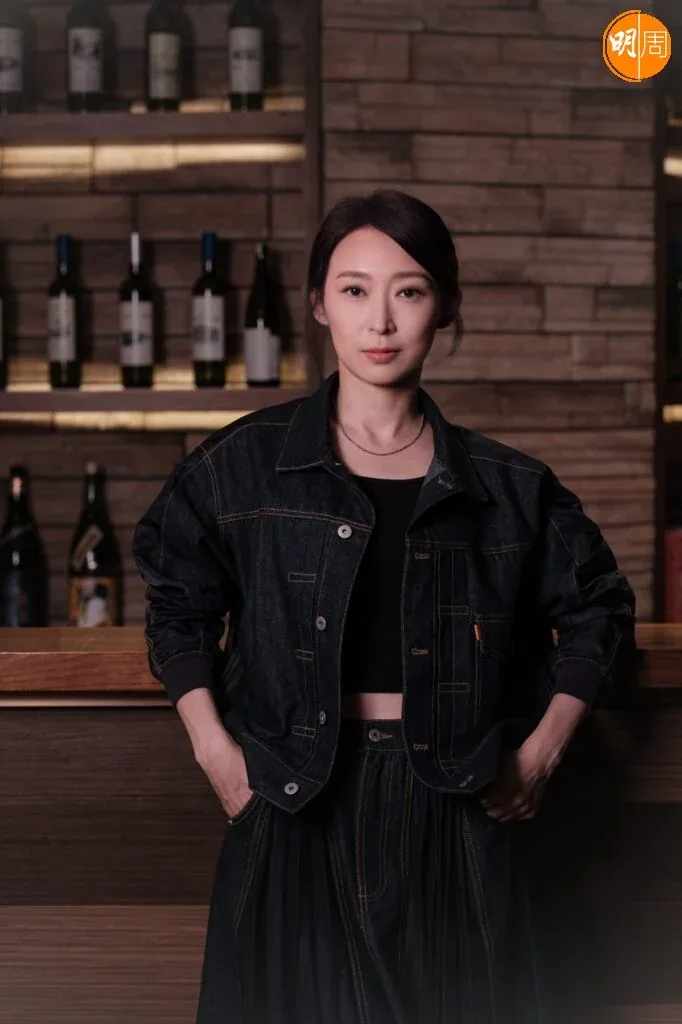跳槽港视陷低谷 周家怡中年危机:常问经理人是否只能演妈妈角色│封面故事 8 e9dfb30b88a615176505922b03db66891180f71957abb003698fbc65ef6bbc7a article