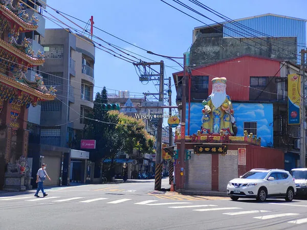 ▲▼雙魚座紅茶的北投在地茶飲與店家外觀。（圖／《WISELY'S 拍拍照寫寫字》授權提供）