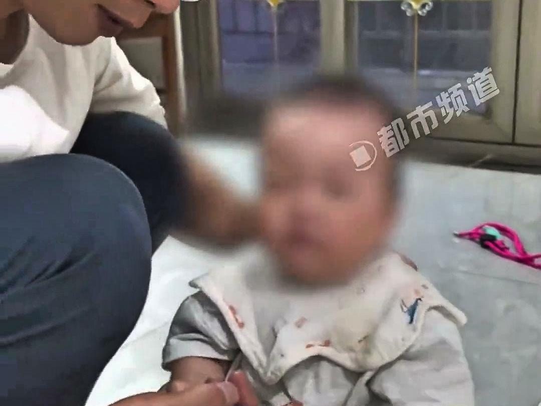 【延伸閲讀】湖南9月大BB食曱甴　阿媽崩潰：發現時已在嘴裏爆漿　第2日狂屙嘔（微博@都市報道）