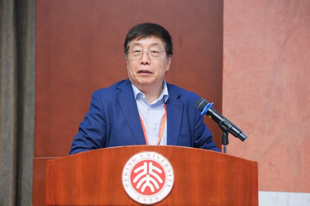 百余位学者在北京大学研讨中国哲学,纪念王中江七十寿诞 4 f1186cf65557061af87fcea470518a784f78a3f7a2abb89c21d0e63e36b6af99 article