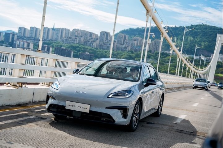 价格一分没涨,非晶电驱上车:2027 款埃安 RT 上市,9.98 万元起 2 f217de12c93c265388d2687c2b8fa24e00ebe1fc9eaaeb16c2a7f7afc8f57a0c article