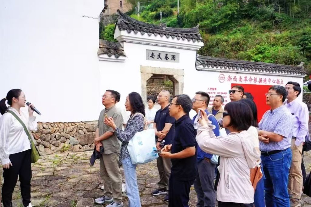 松阳古村活化蜕变 鲁奖作家采风寻乡土文脉 8 f2690c4bdece70db1e42ee556ad8e90258579fc7f995ccf3f3533f110eb97bb1 article