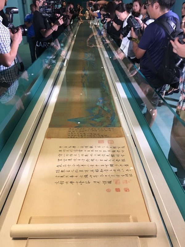深度|故宫观展,何以越来越难 11 faba4d8006e48a04d5d5f8d9255928a17c46b8afa19a8e724f0acd6ba08c4f59 article
