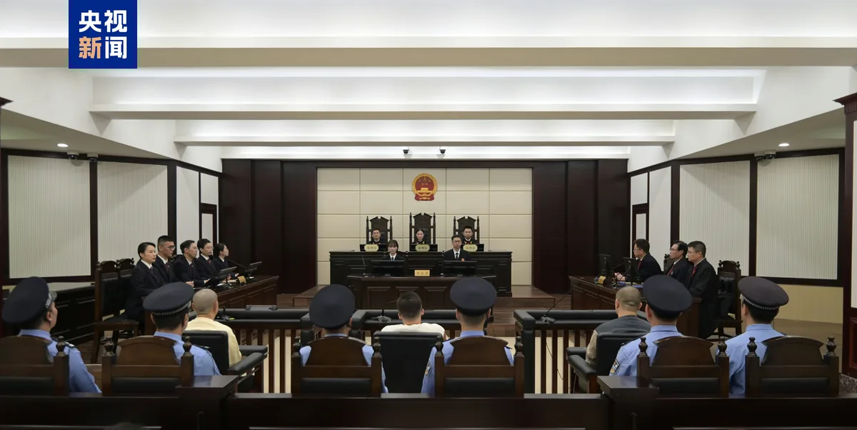 缅北魏家犯罪集团案一审宣判 魏怀仁、陈大卫、廖景芳判死刑 3 緬北魏家犯罪集團案一審宣判。(央視新聞)